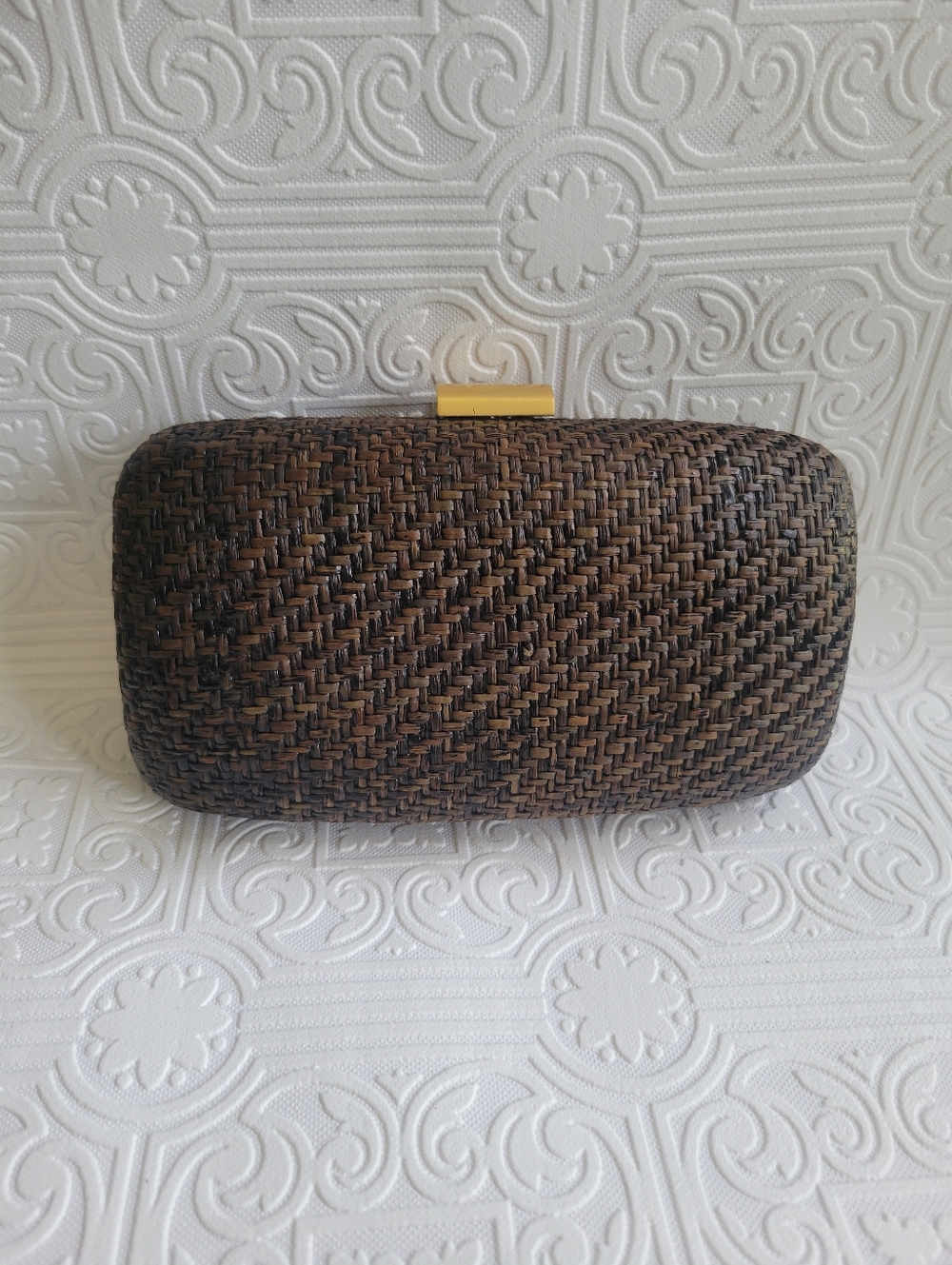 Kayu Clutch Bag Brown Woven Straw Hard Sided Framed Gold Magnetic Closure Boho